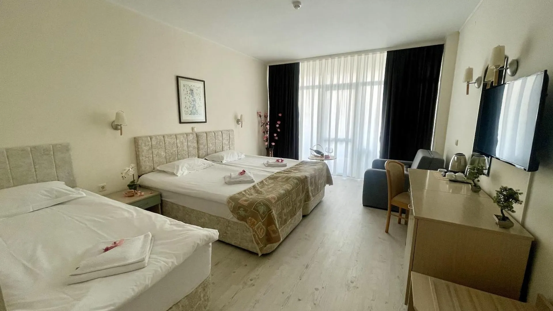 Grand Hotel Nirvana Sunny Beach